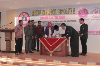 Ketua IDI Rohil Ajak Dokter Muda untuk Menyebar ke Pelosok-pelosok